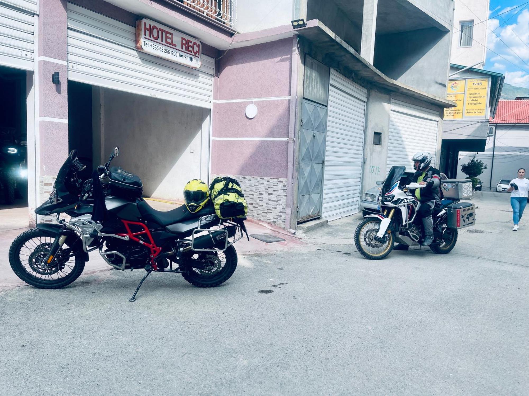 Hotel Reci *